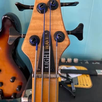 Lightwave C4 Classica Fretless Bass mid-2000 Natural image 4