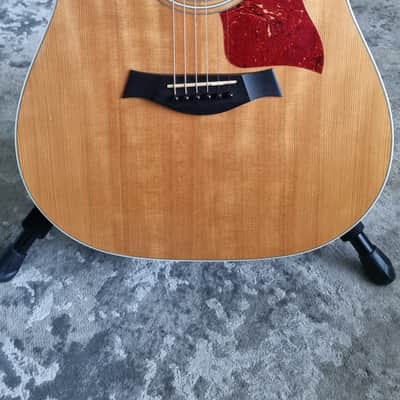 Taylor 210-G Gloss Top Acoustic Guitar image 2
