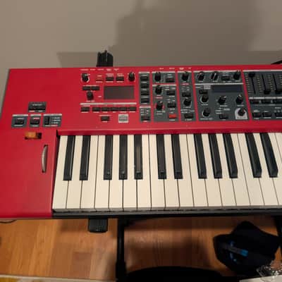 Nord Wave 2 61-Key 48-Voice Polyphonic Synthesizer 2013 - 2022 - Red image 5