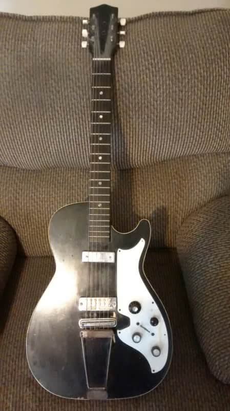 Vintage 60s Silvertone 1420 image 1
