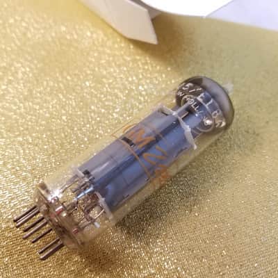 Amperex PERFECT Tight Matched Pair (2) EL84 6BQ5 tNOS AT1000 TESTED Vacuum Tubes Heerlen Holland beam power pentode 1960-1975 image 2