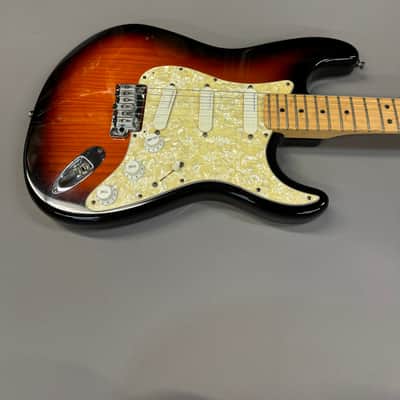 Fender 40th Anniversary USA Stratocaster Strat Plus Ultra sku46911 1994 - Sunburst image 2