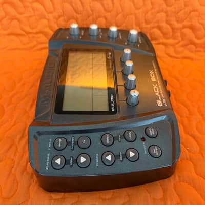 M-Audio Black Box Guitar Multi-Effect Processor, plus manual and CD image 6