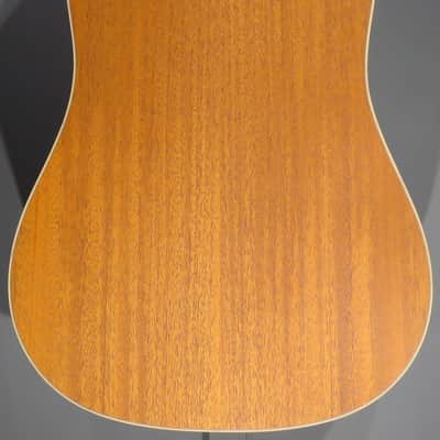 Larrivee SD-40, Mahogany/Spruce, Natural Satin, Larrivee Hardshell Case (2021) image 3