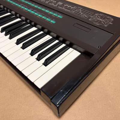 Yamaha DX7 Programmable Algorithm Synthesizer 1983 - 1987 - Black image 10