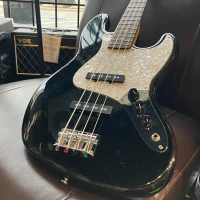 Fender Squier Jazz Bass - Black image 2