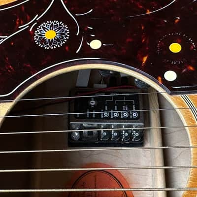 1998 Gibson SJ-200 Jumbo with Beautiful Flamed Maple & Pickup Original Case image 12