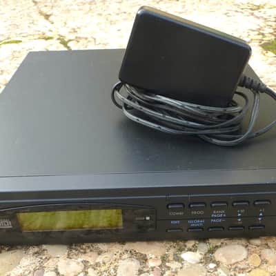 KORG X5DR. Expander MIDI 1/2 rack GM + sonidos custom image 2