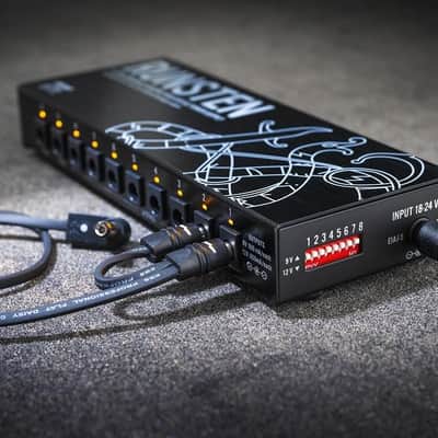 EBS Runsten Isolated Pedalboard Power Supply - 10 DC Outputs up to 900mA, Switchable 9V/12V, 2 USB Ports, Ultra-Low Noise, Universal 100-240V, Compact 310g image 7
