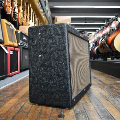 Fender Limited 30th Anniversary Hot Rod Deluxe 40-watt 1 x 12-inch Combo Amplifier Black Western image 2