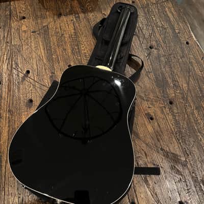 Traveler AG-200EQ Acoustic-Electric HeadlessTravel Guitar - Black image 11