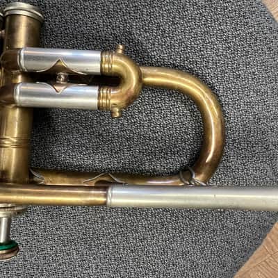 Couesnon vintage trumpet image 9