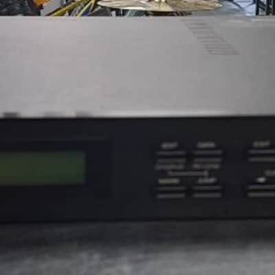 Roland u220 1989 - Black