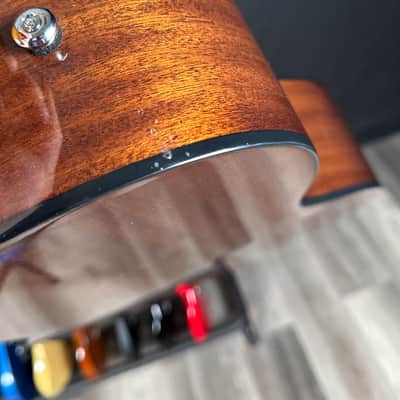 Fender CP-60S Parlor Acoustic Guitar - Natural image 8