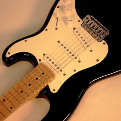 Laid Back medium scale Stratocaster Black image 3