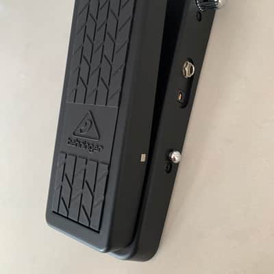 Behringer HB01 Hell Babe Wah Pedal 2010s - Black image 1