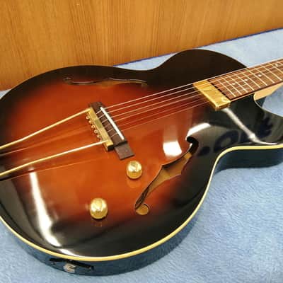 YAMAHA AEX 500 electric guitars