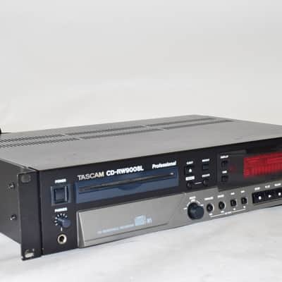 TASCAM CD-RW900SL Slot-loading CD Recorder image 2