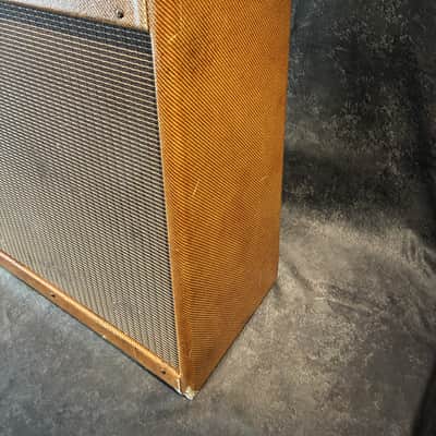 FENDER '59 BASSMAN - HANDWIRED by GEORGE ALESSANDRO - CUSTOM BUILT RELIC'D TWEED CABINET by ARMADILLO AMP WORKS image 3