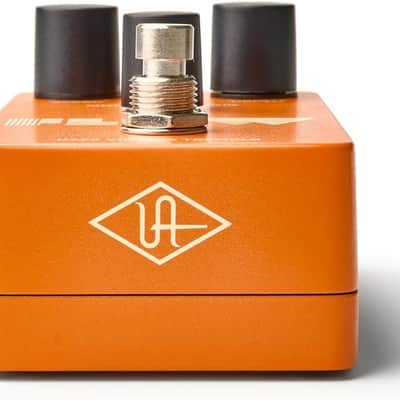 Universal Audio Flow Tremolo Tube-Driven Style Tremolo image 4