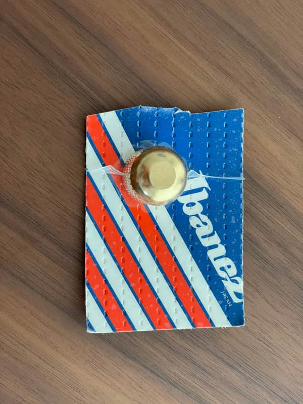 Ibanez Gold Dome Knob image 1