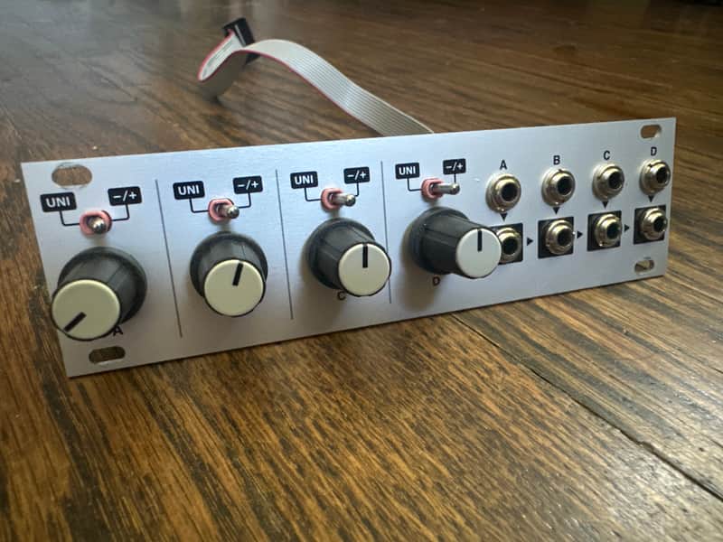 Intellijel Quadratt 1U Quad Attenuator Eurorack Synth Module 2016 - 2017 - White image 1