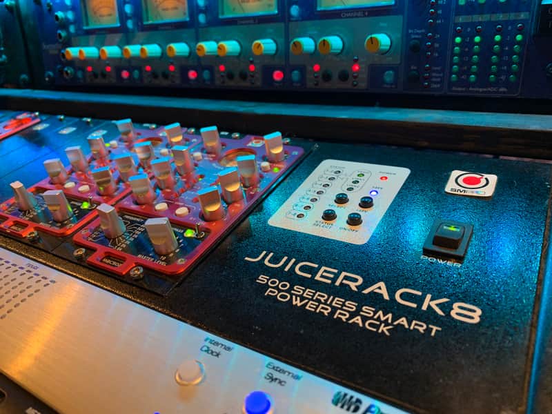SM Pro Audio Juicerack 8 500 Series power rack. With Multiband compressors and preamp module. image 1
