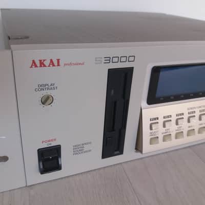 Akai S3000 MIDI Stereo Digital Sampler 4MB Serviced image 2