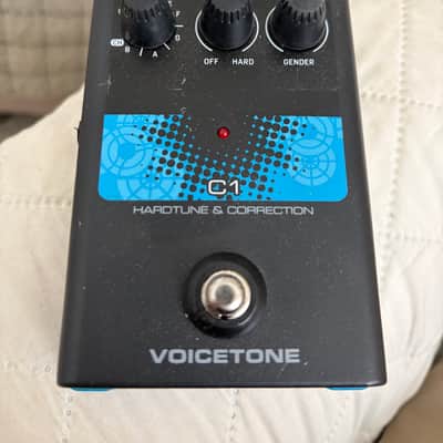 TC Helicon VoiceTone C1 | Reverb