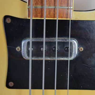 1979 Rickenbacker 4001 - White image 9