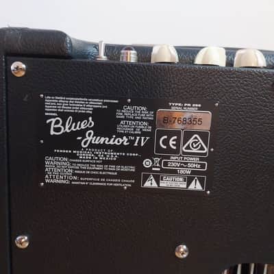 Fender Blues Junior IV 15-Watt 1x12" Guitar Combo 2018 - Present - Black image 7