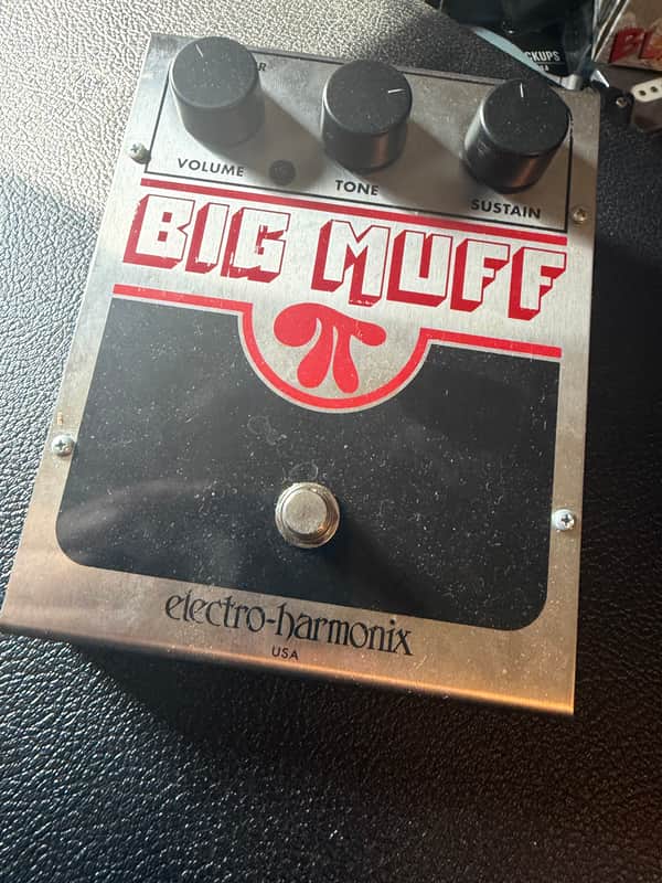 Electro-Harmonix Big Muff Pi 2000 - Present - Silver / Black / Red image 1