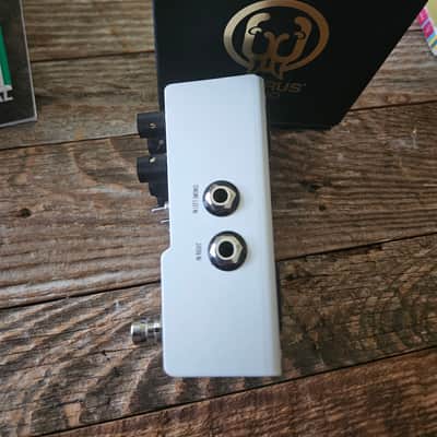 Walrus Audio Mako D1 High-Fidelity Stereo Delay V1 2020 - 2021 - Silver image 4