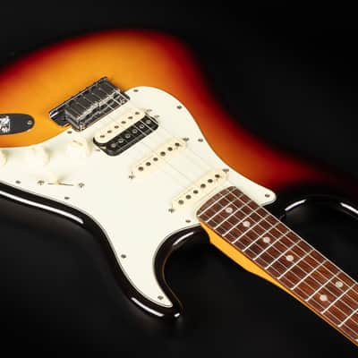 2022 Fender American Ultra Stratocaster HSS with Rosewood Fretboard - Ultraburst | USA Coil-Tap Compound Radius Locking Tuner | CoA OHSC image 8