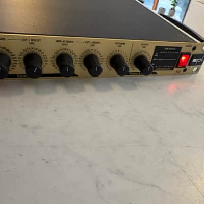 SPL 2058 Track One Channel Strip 2001 - 2009 - Gold image 5