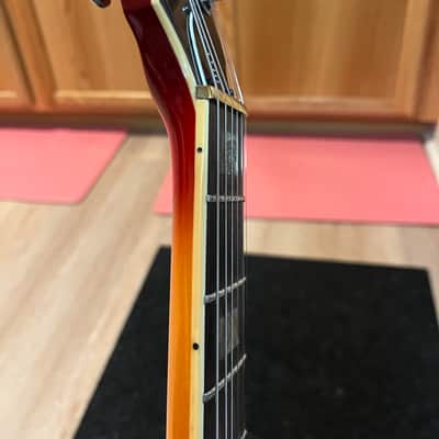 Electra MPC X330 CherryBurst AAA Top 70s image 19