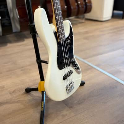 Fender American Performer Jazz Bass - Rosewood Fingerboard, Arctic White, Used image 3