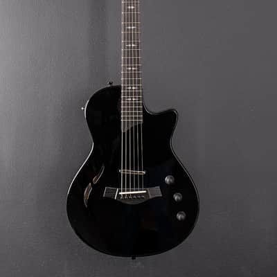 Taylor USED T5Z Pro '26 image 3