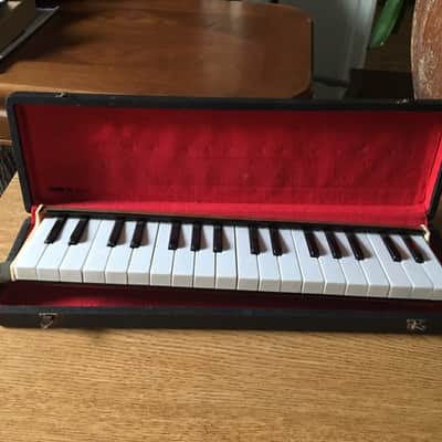 melodica Borel Clavietta 1950 Pearl white image 1