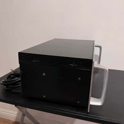 BGW MODEL 500D, Power Amplifier, Power output: 200 watts per channel into 8Ω (stereo), 501 watts into 8Ω (mono) image 4