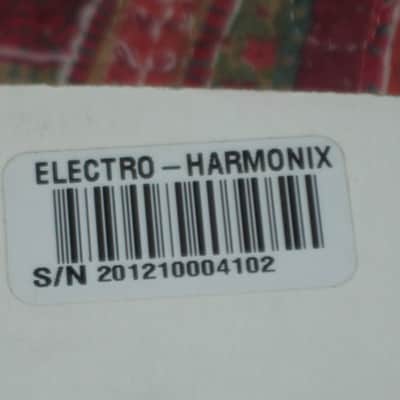 very lightly handled Electro Harmonix EMPTY CARDBOARD BOX + orig Owner's Instructions ONLY for Chillswitch Momentary Line Selector (NO pedal, NO warranty / registration paperwork) specifically from 2012 (can be home for different year Chillswitch pedal) image 8