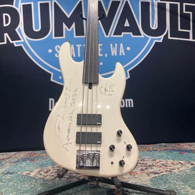 Tom Hamilton's Aerosmith, SIGNED Sadowsky NYC Pearl White Fretless 4-String Bass PLUS Tour Artifacts. (TH12) image 7