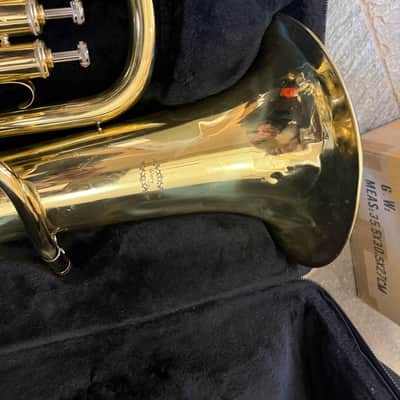 Euphonium, 3  piston,   with case and  mouthpiece. Large bore image 5