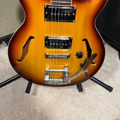 Hamer Newport w/ Bigsby in Vintage or Jazz Burst image 2