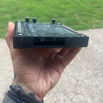 Plinky V2 - BLACK image 2