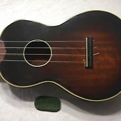 Vintage Johnny Marvin Professional Tenor (Concert Size) Ukulele & Case in Great Playing Condition image 3