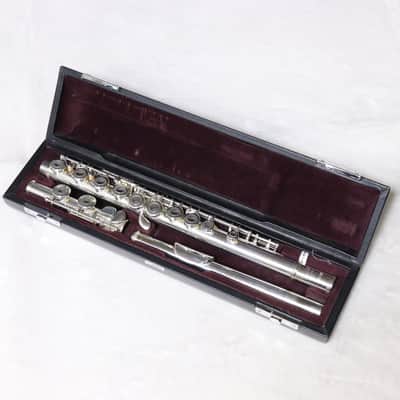YAMAHA YFL-211 Flute [D79565] (08/17) image 1