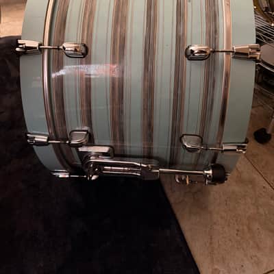 Tama Starclassic walnut/birch 22x14 kick drum image 2