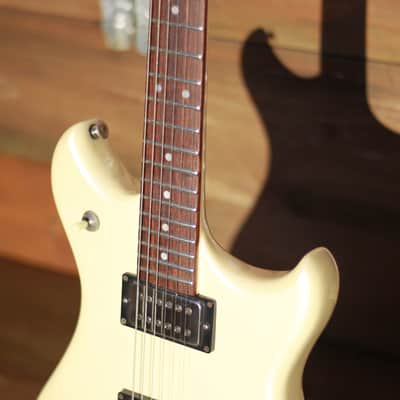 Westone Thunder II - Pearl White image 6