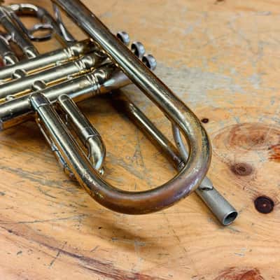 King Cleveland Superior Bb Trumpet w/Case image 8